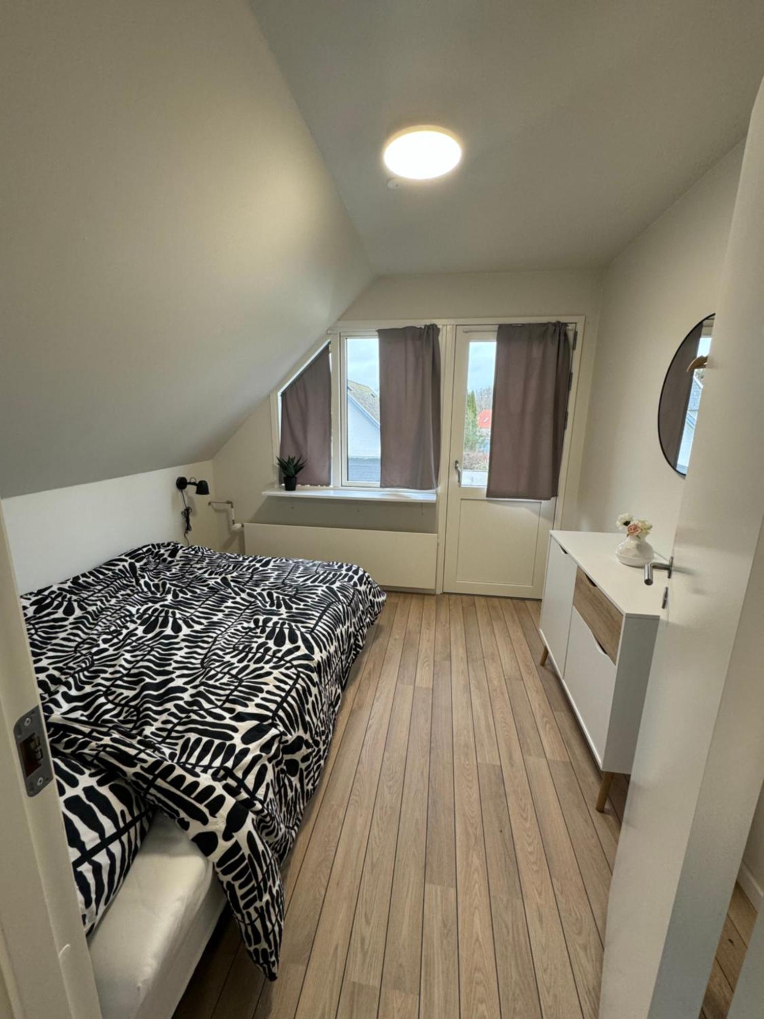 The Nightingale - Top-Equipped House In Odense - Free Parking Exterior photo